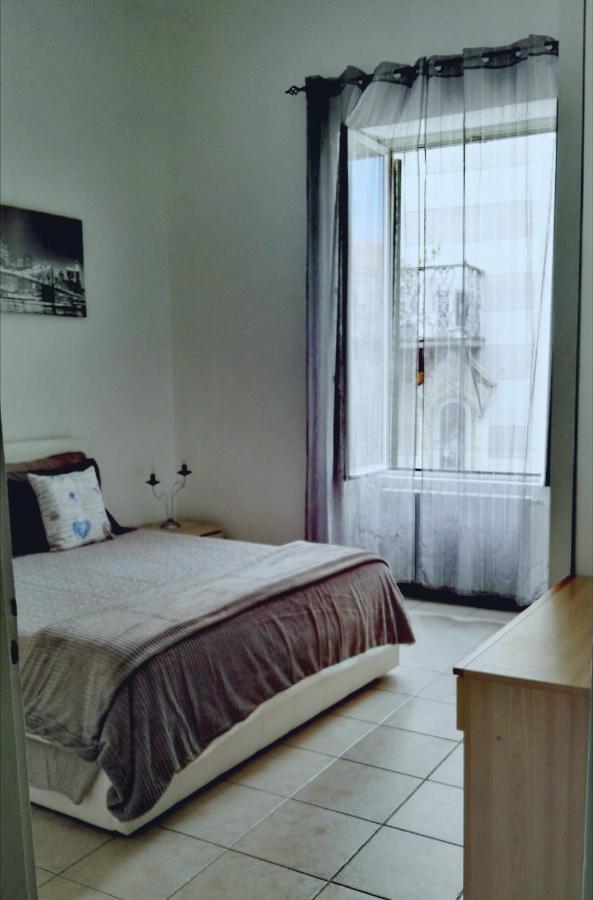 Apartamento La Casa Sulla Piazzetta Albenga Exterior foto